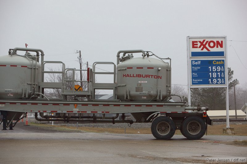 Halliburton / Exxon