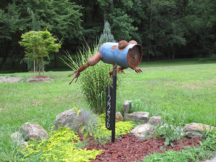 seriously, a welded frog mailbox