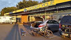 rented Camy and rented Trek Fuel EX7 at Gator Cycle