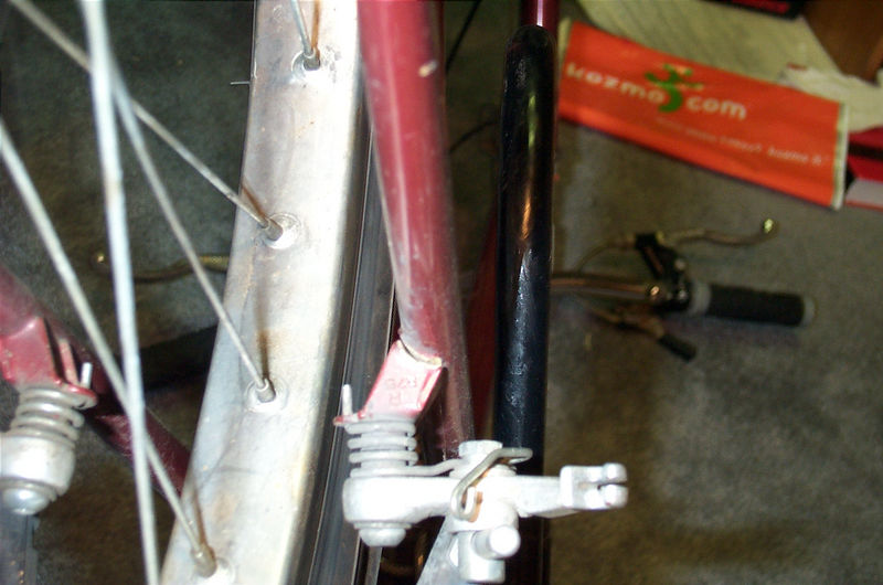 2000 10 09 Panasonic bike broken brake boss-074