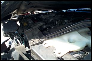 1995 Chevrolet Lumina in impound lot-034