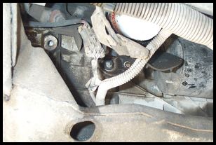 1995 Chevrolet Lumina in impound lot-053