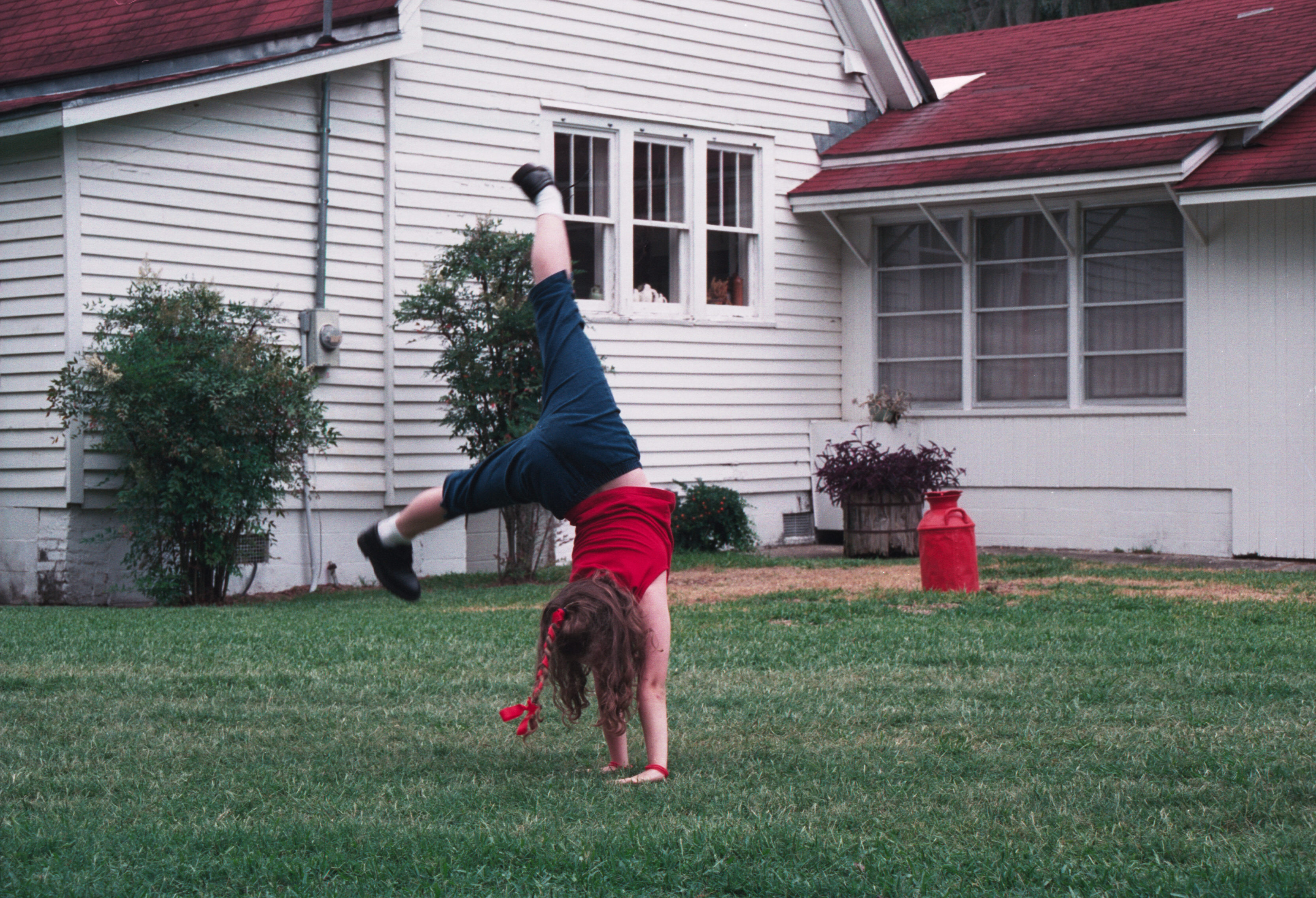 caitlin cartwheel 1