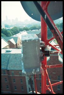 side_view_of_EMCEE_downconverter