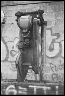 Bishop street old table saw