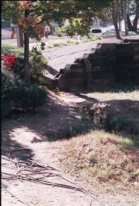 unsafe walkway