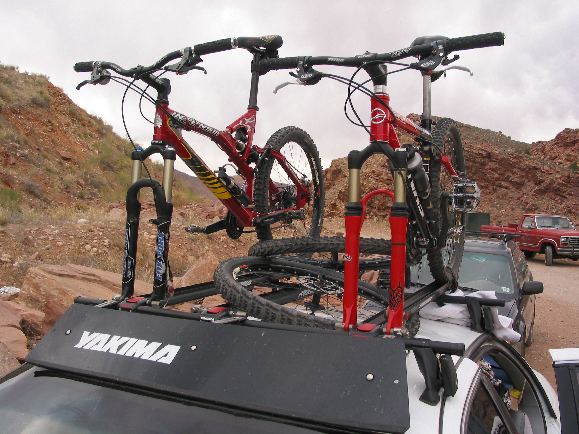bikes w/ fancy wheel mounts