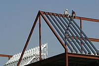 neat triangles on the building that's going up right next door to my lab. Shot from right next to Rocky Mountain Pizza.