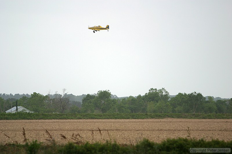 neat cropduster field that's got a runway parallel to I10 that there's always activity on