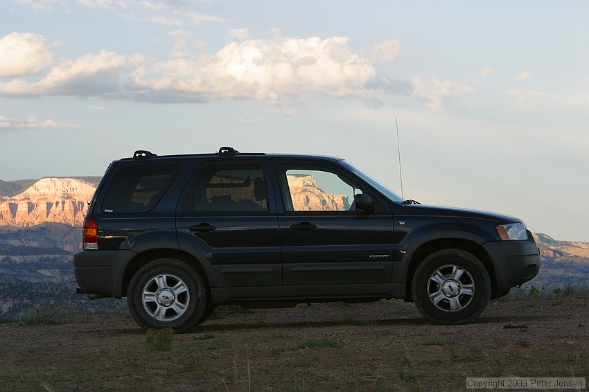 Charlie's Ford Escape 4x4 commercial