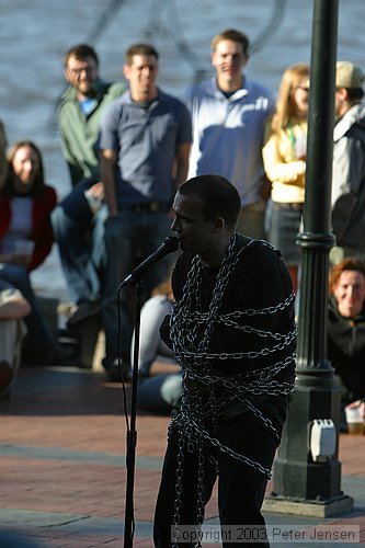 street performer on River Street