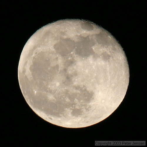 Charles took these pictures of the moon with a 70-200 and a 2X teleconverter