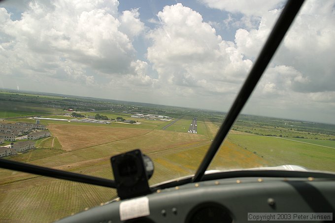 turning final for rwy 18 at Lockhart (50R)