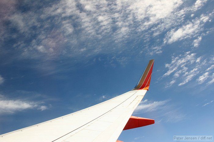 color fun caused by airplane window