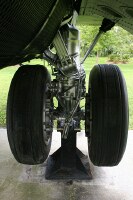 B-52 gear