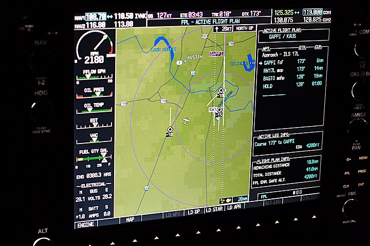 G1000 w/ passive traffic -- still very useful for staying on top of things