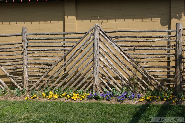 neat decorative fence