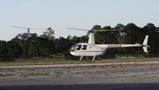 R22 does an auto while the R44 waits