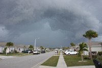 fast moving thunderstorm going east