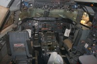 747 cockpit