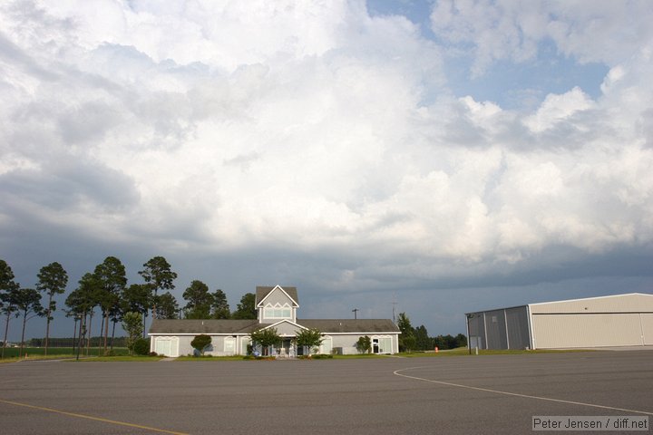 on the ramp at Fitzgerald, GA (KFZG)