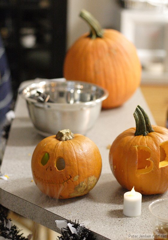 dry ice pumpkin