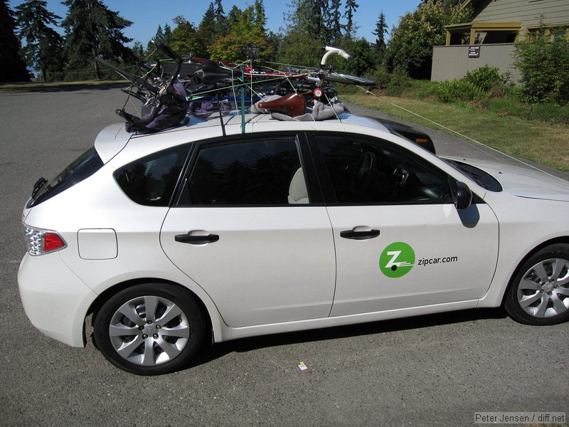 a remarkable improvised rack - even more so for that felt quite secure and the car and bikes looked well-protected