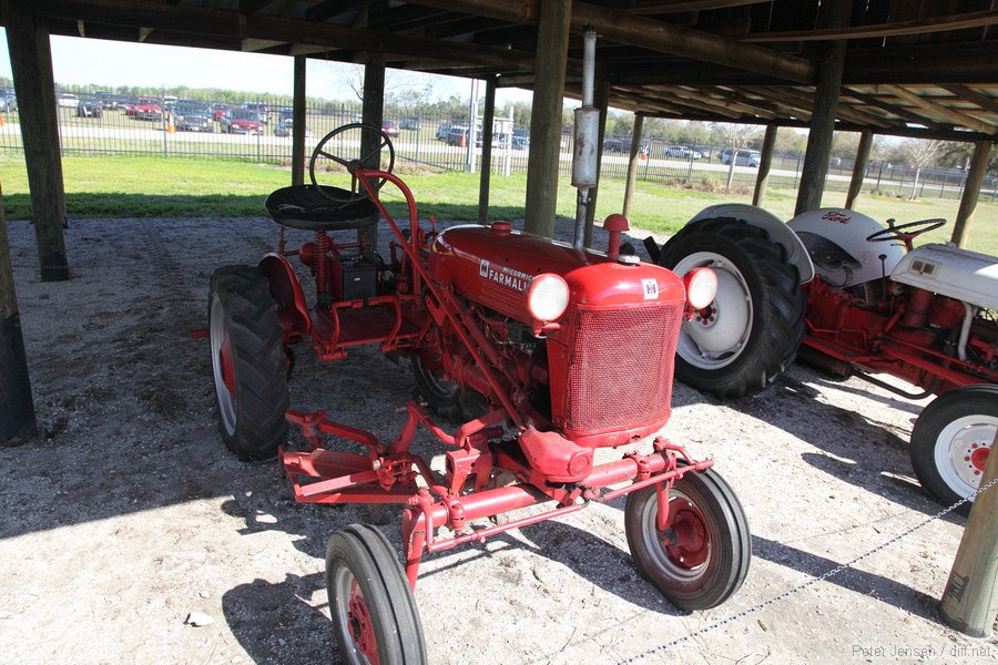 Farmall Cub tractor