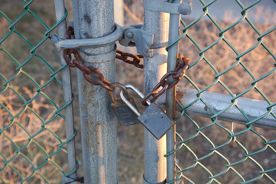 simple lock chaining