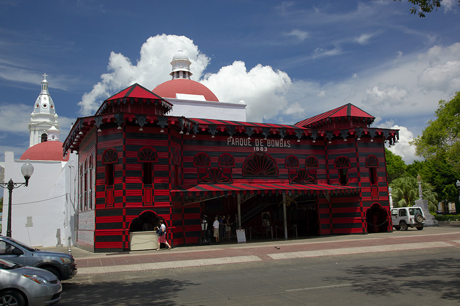 Ponce's Parque de Bombas