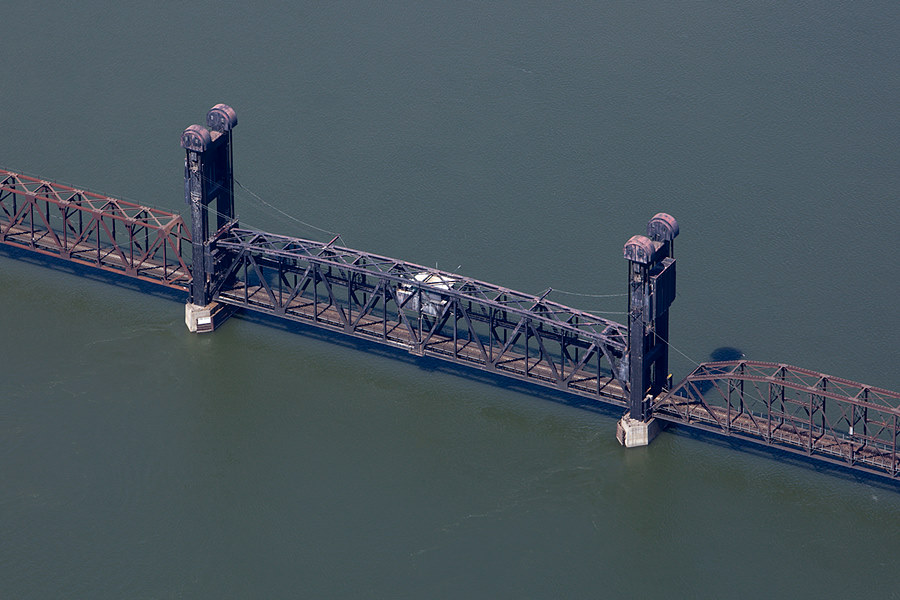 Columbia River railroad bridge