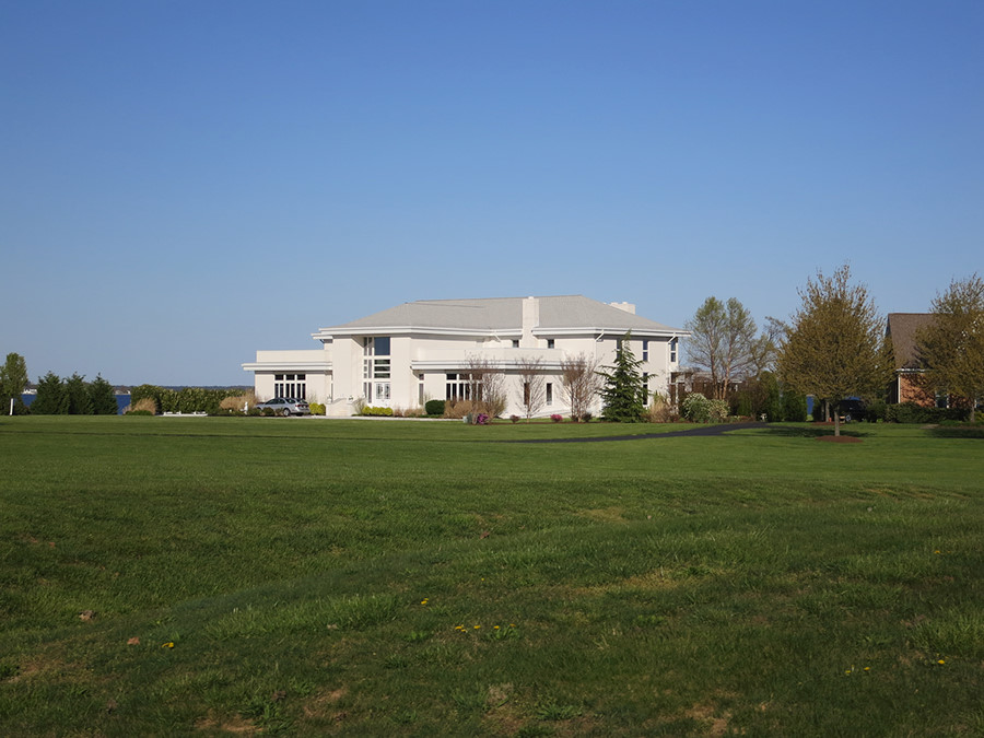 modest home on Kent Island