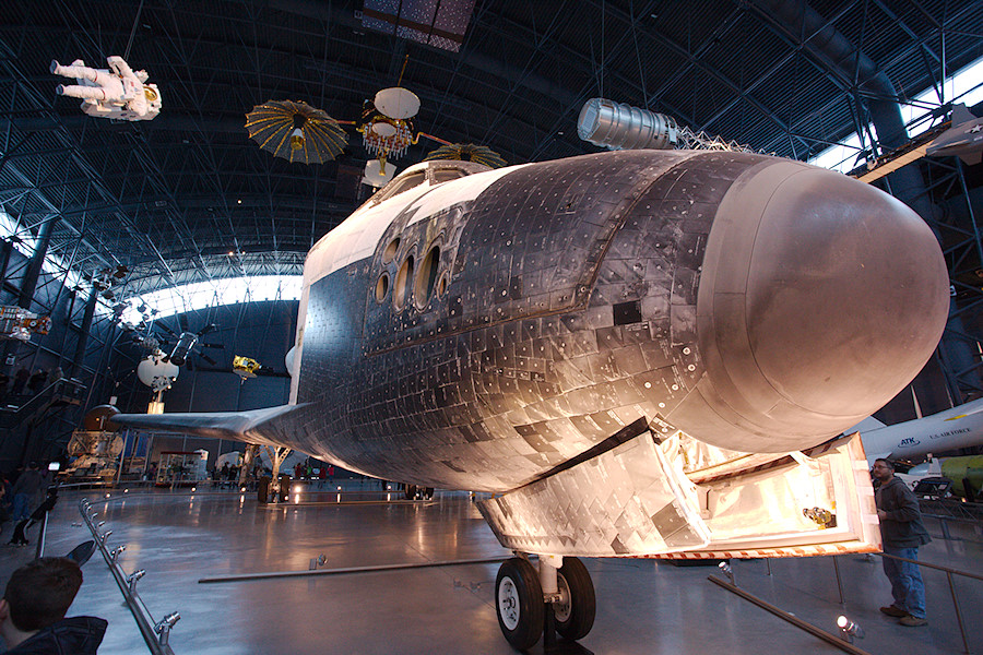 shuttle Discovery