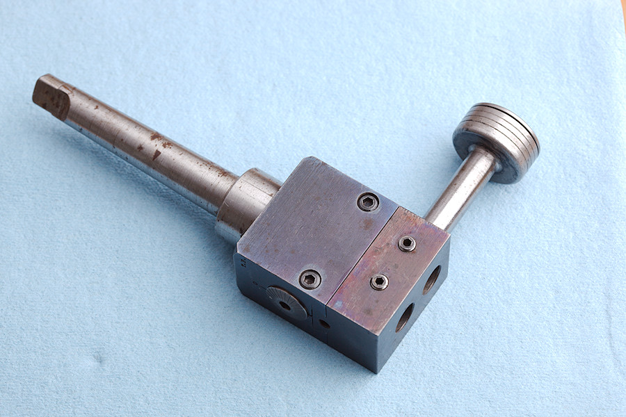 boring bar holder