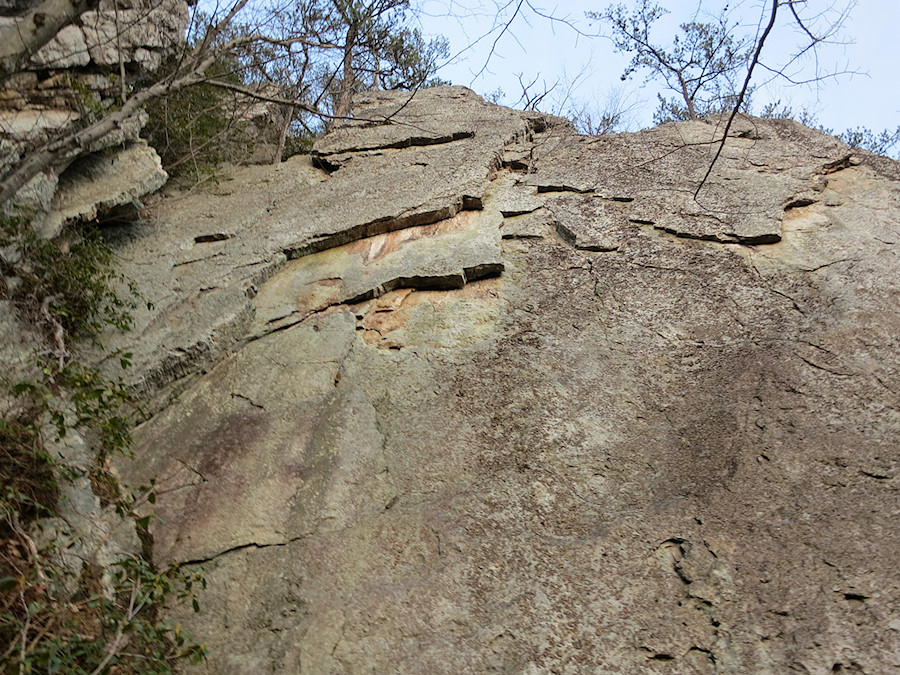 Seneca Lower slabs; pretty sure this shows TIPS (5.10a R, wandering), Summer Breeze (5.10b), and Some People (5.9 PG13)
