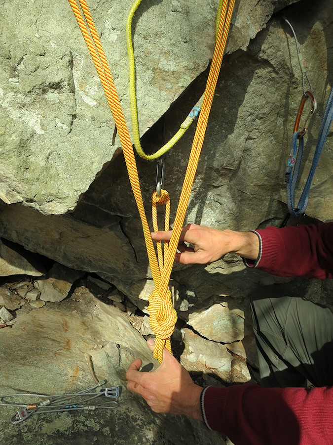 trick to shorten a one lead of a cordalette a little bit