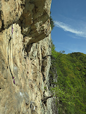 a few feet in to the second pitch of Old Ladies