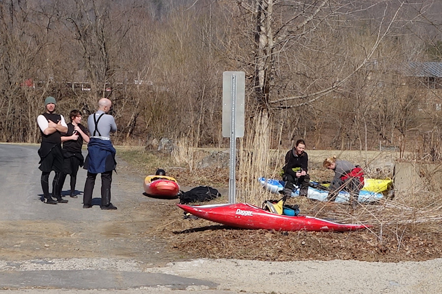 kayakers putting in for a ~9 mile paddle