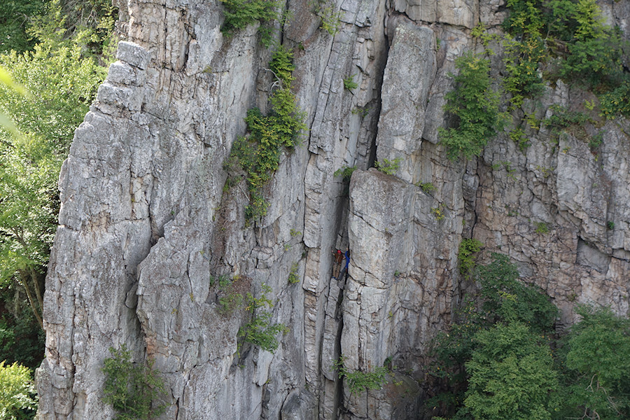 climbers on Roy Gap chimneys