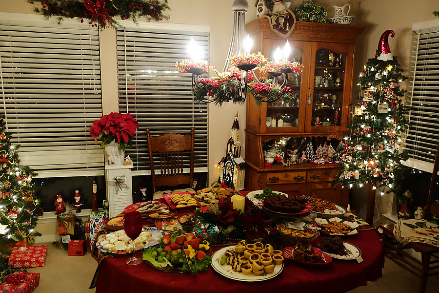 dessert table