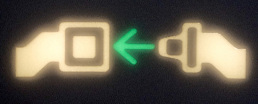 737 seat belt sign