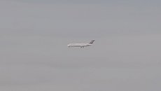 Delta flight on parallel approach to ATL