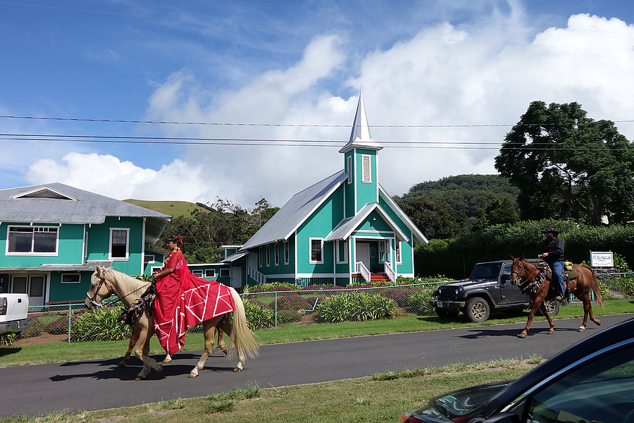 Waimea's Paniolo parade Ho'olaule'a