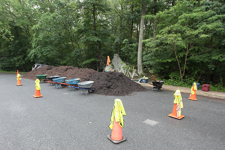 mulch ready to go