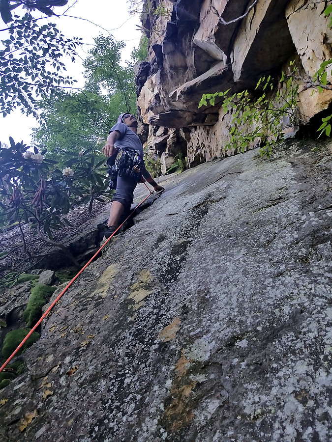 p1 of Stoney's - Seneca slab. Jonny got full value on where we went for the second pitch.