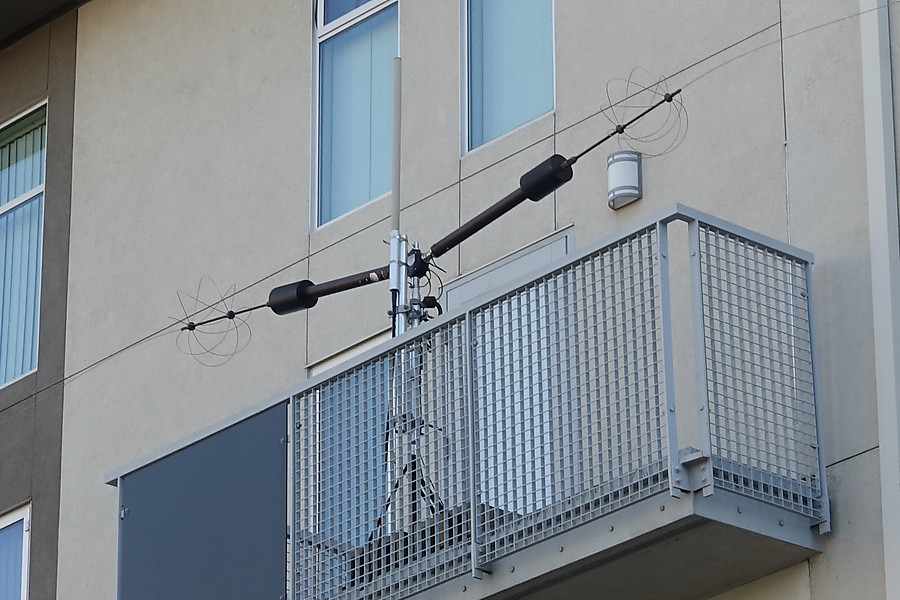 balcony ham radio antenna