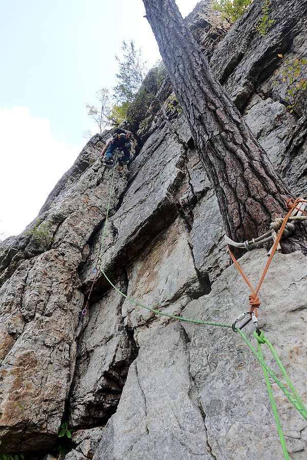 Lauren leading EJ P2