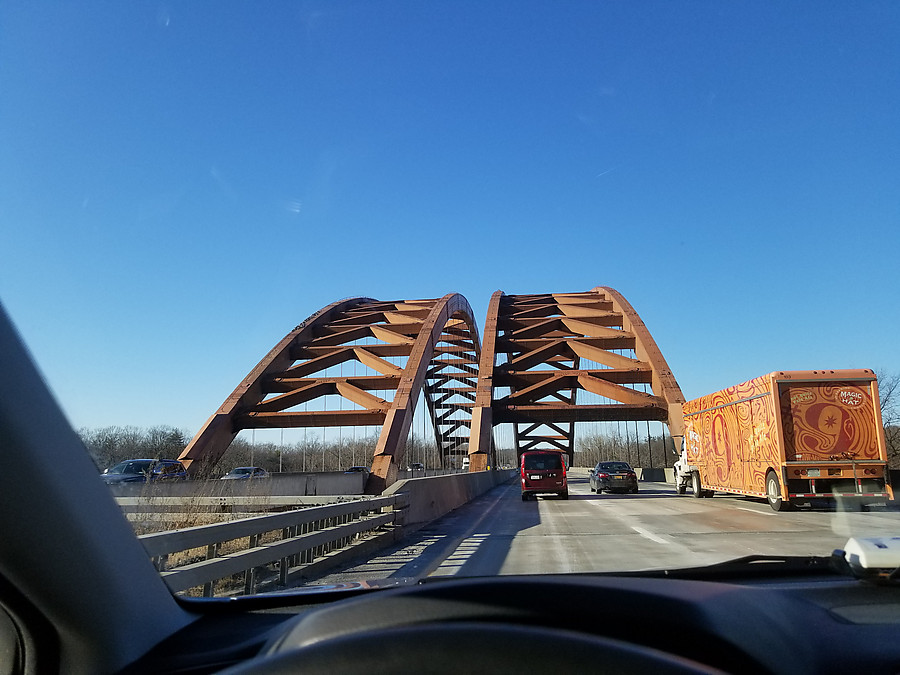 reminds me of the 360 Pennybacker bridge in Austin, TX