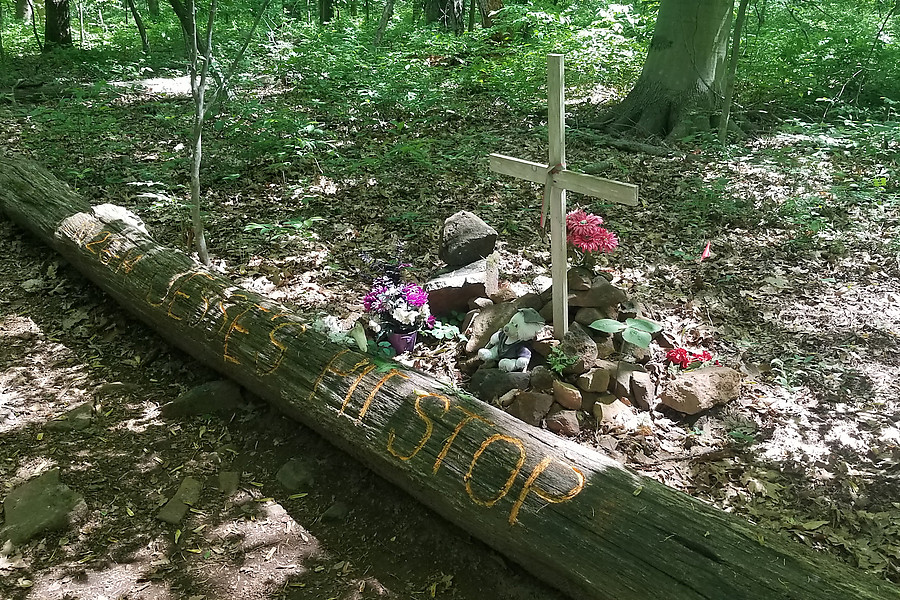 Jesse's Pit Stop - a memorial to a rider who died of a heart attack out here in 2014