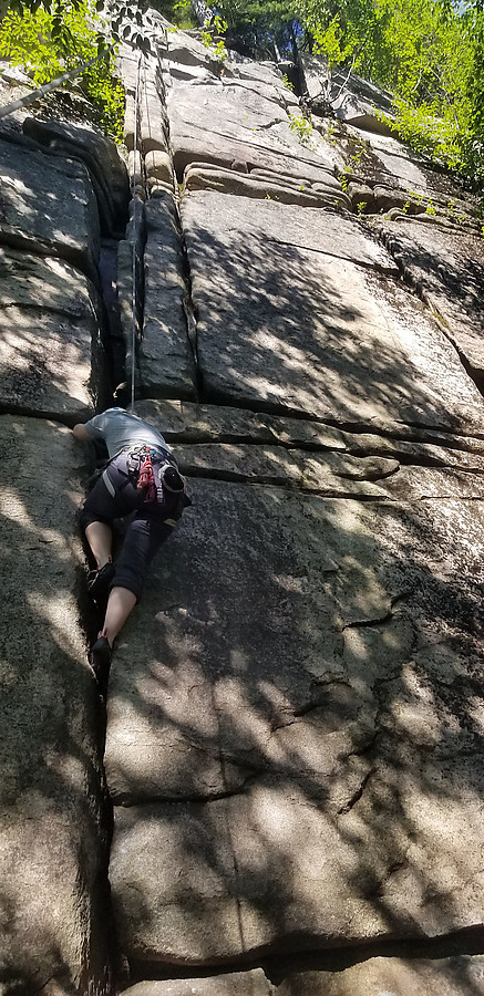 Skeletal Ribs, 5.6, Echo Crag, Franconia Notch